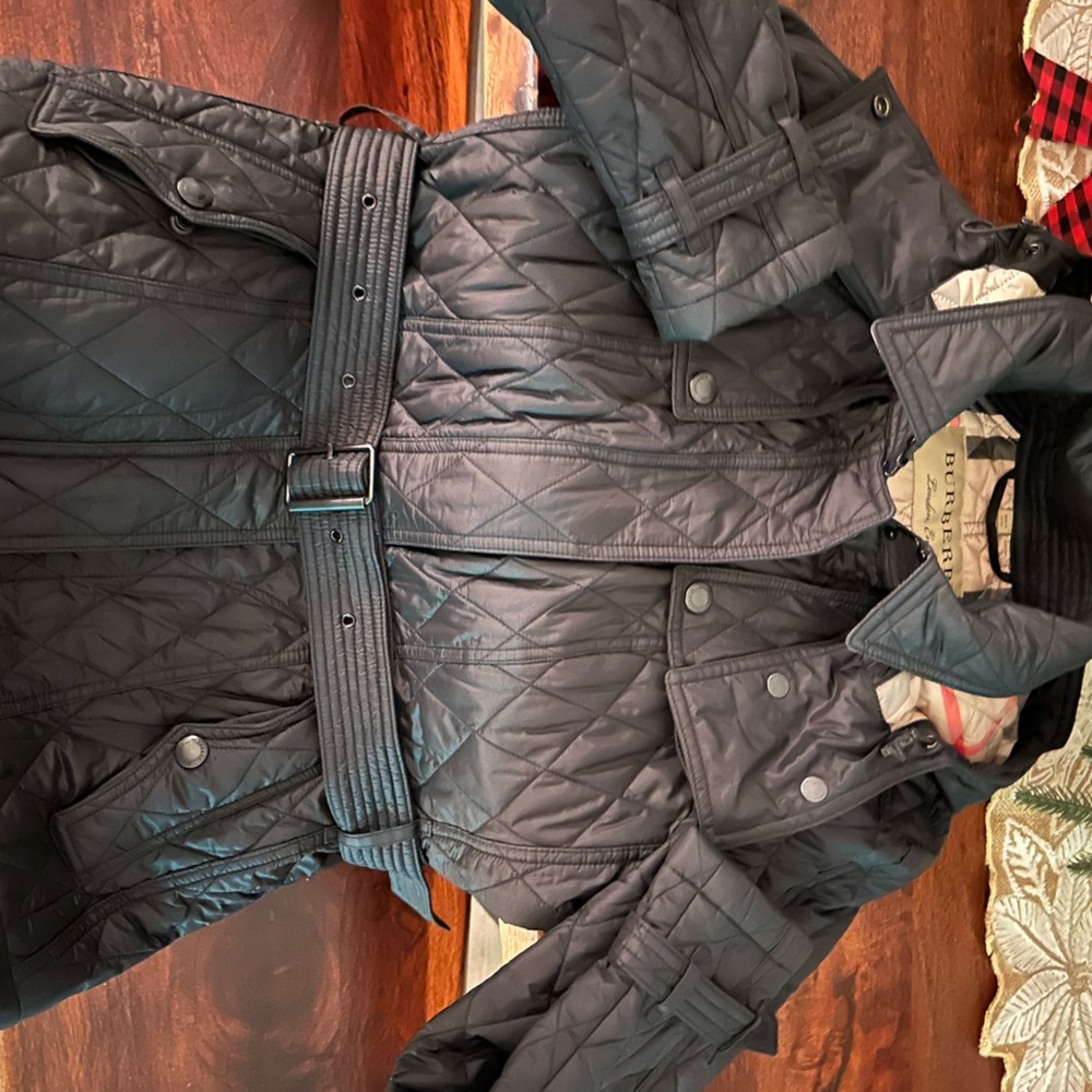 BURBERRY Finsbridge Quilted Coat